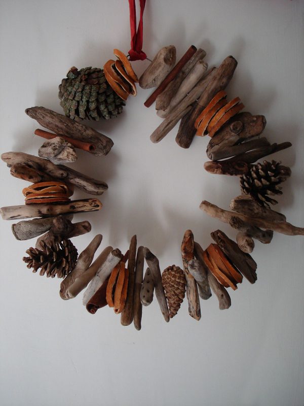 Driftwood Christmas Wreath with Pinecones - Eco Decorations