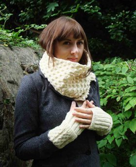 Organic Wool Wendy Keith Bramble Scarf White