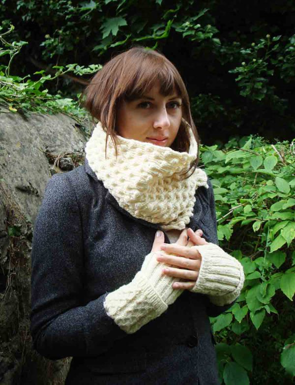 Organic Wool Wendy Keith Bramble Scarf White