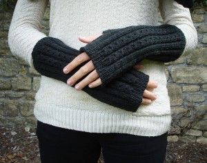 Organic Wool Wendy Keith Petite Cable Arm Warmers Black